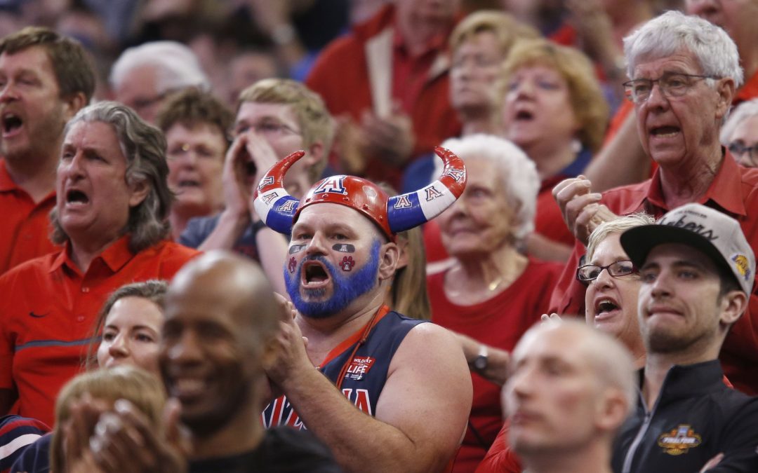 Photos: Arizona Wildcats basketball fans