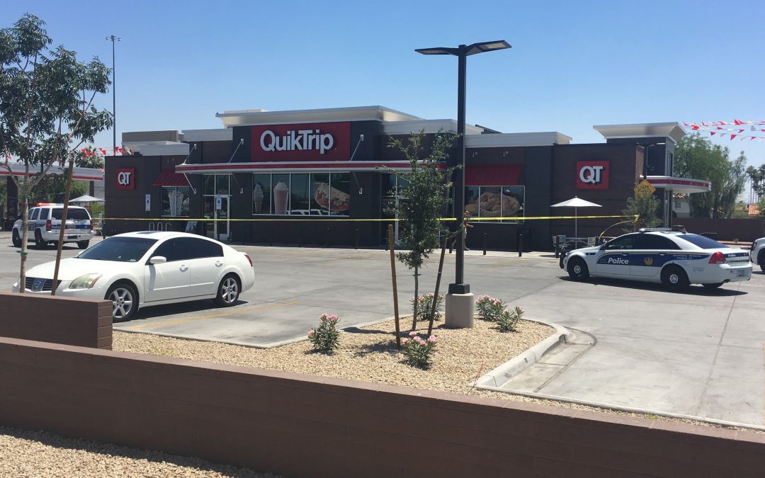 Man dies in Phoenix QuikTrip bathroom shooting; suspect claims self-defense