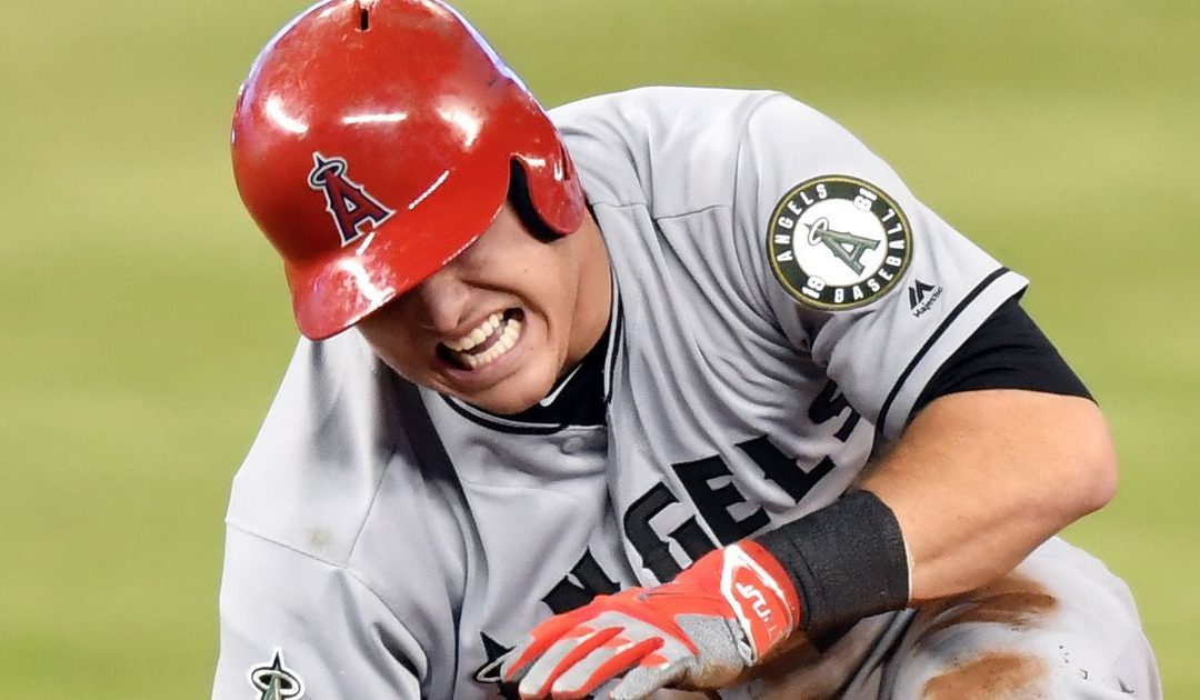 Mike Trout has torn thumb ligament, will have surgery