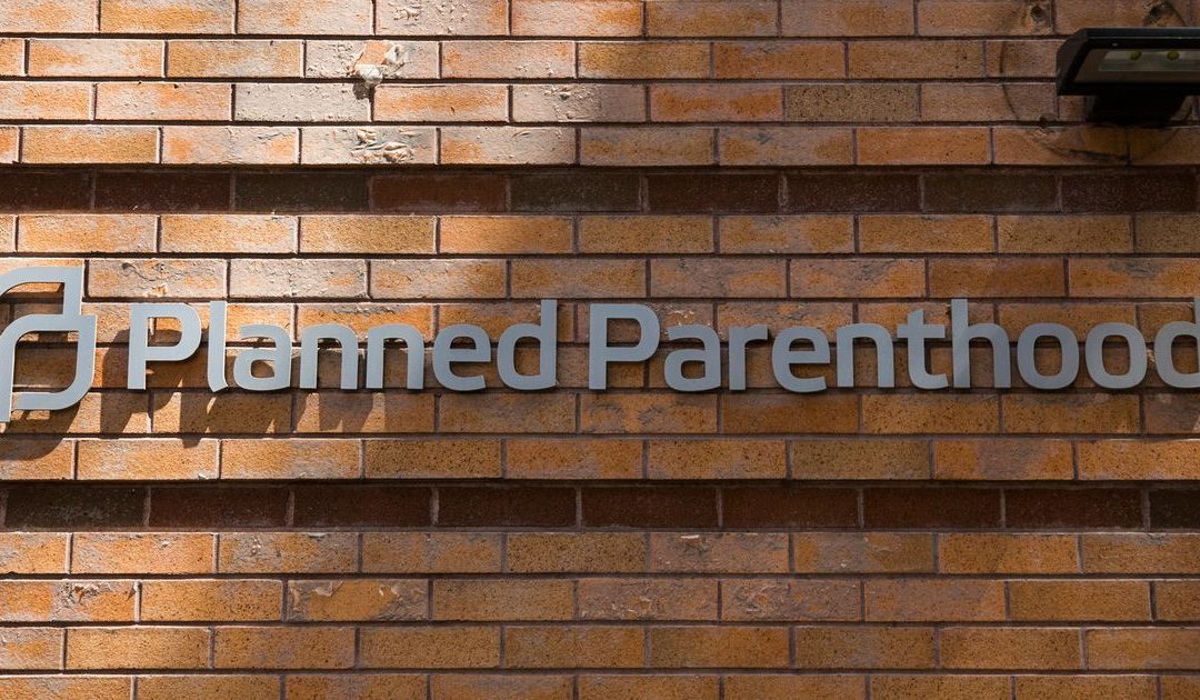 To defund Planned Parenthood, Arizona wants say in family planning