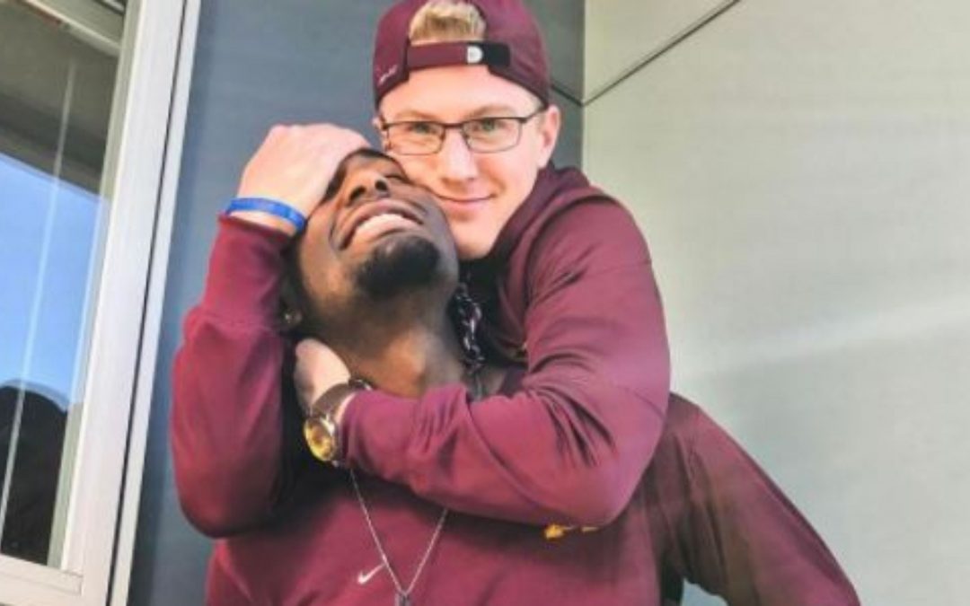 University of Minnesota track teammates come out as gay couple