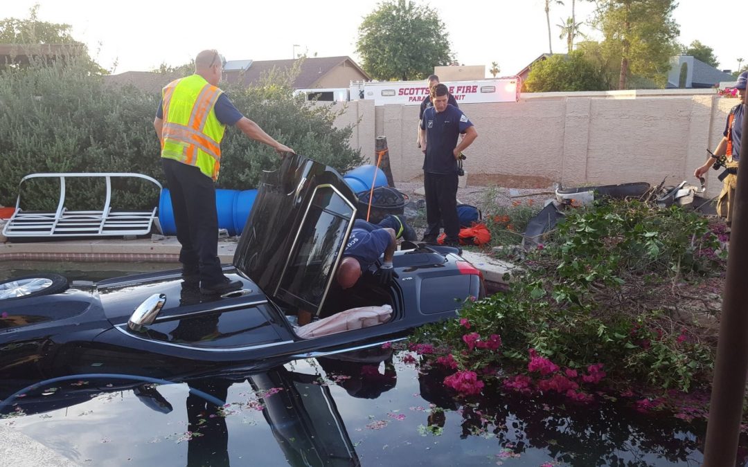 Man crashes car into Scottsdale backyard pool