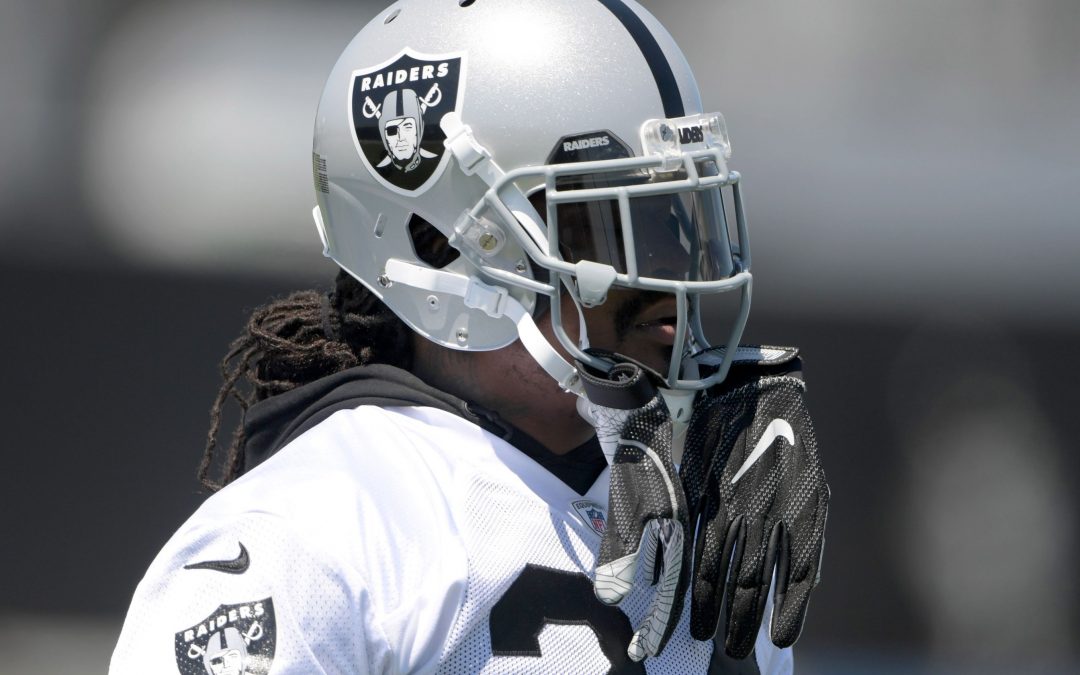 Marshawn Lynch already fitting in beautifully with Oakland Raiders