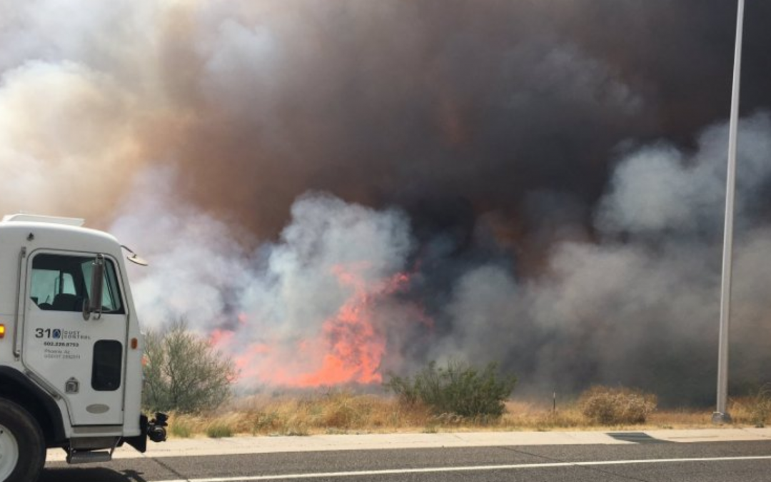 I-17 reopens after brush fire forces closure in north Phoenix