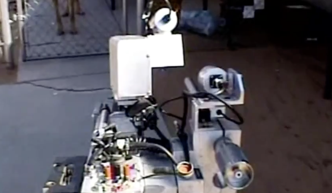 Watch Flagstaff police robot lift latches, enter home, help end standoff
