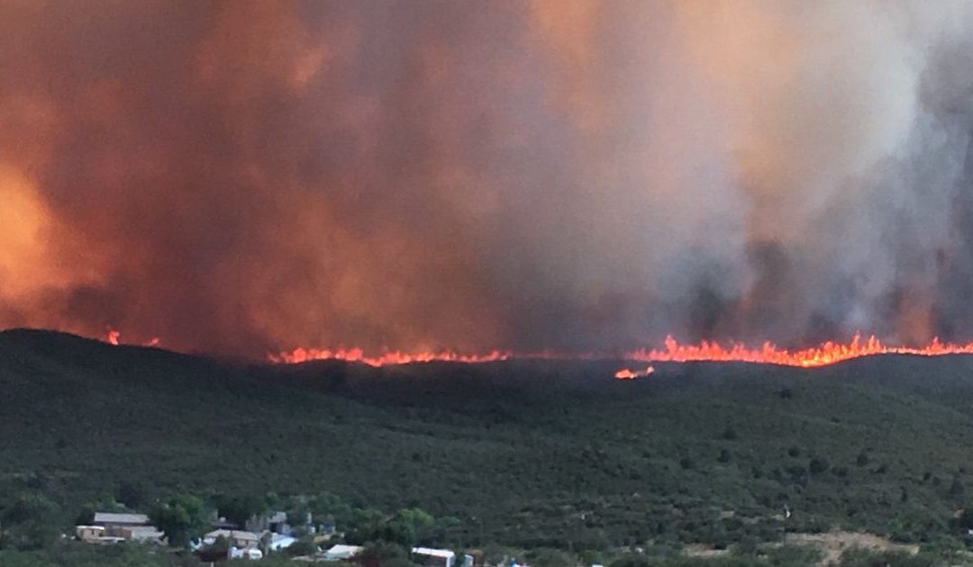 Goodwin fire forces Mayer to evacuate, closes major road to Prescott