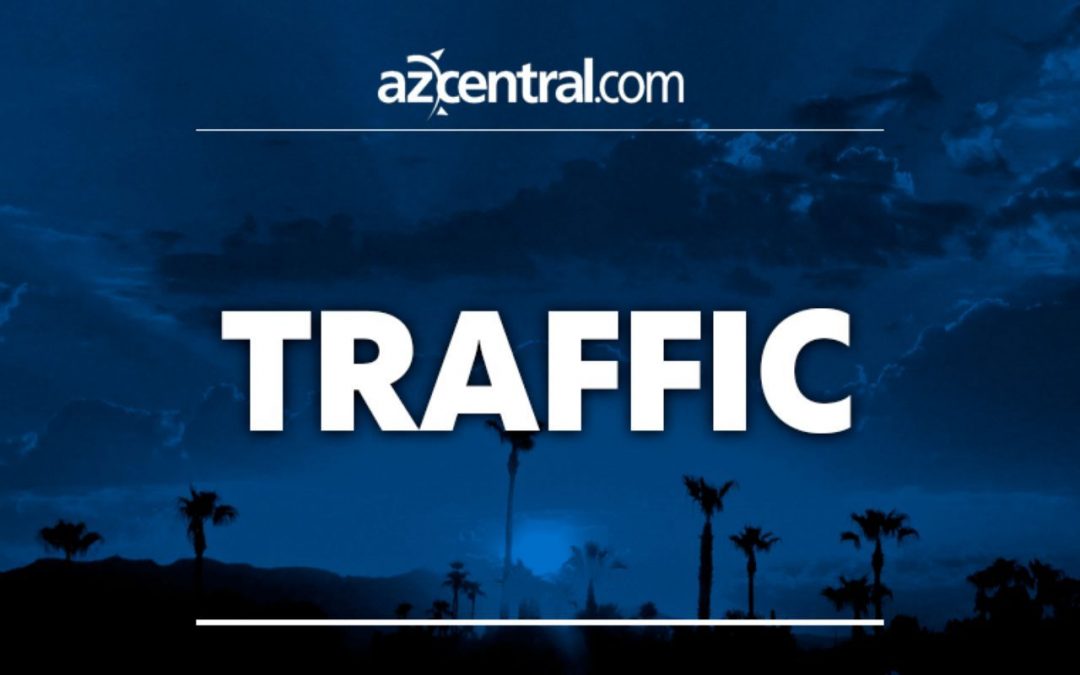 4-car-crash on eastbound I-10 at I-17, 5 injured
