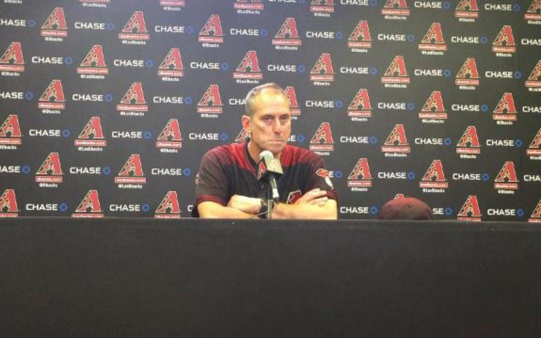 Lovullo reacts to the D-Backs' loss to the Nationals