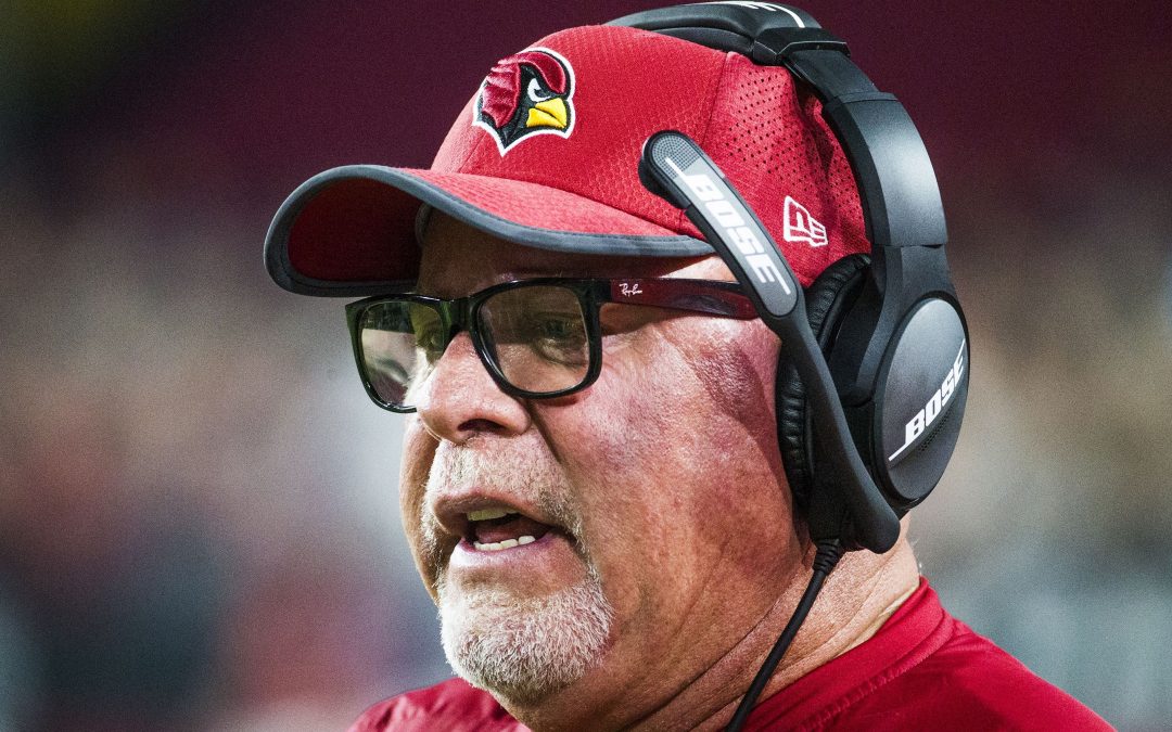 Cardinals deal with technical glitches vs. Raiders