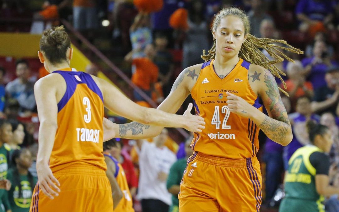 Mercury beat Sun to advance in WNBA playoffs