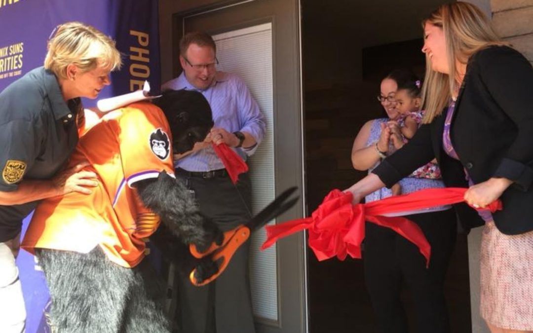 Phoenix Suns Charities donate $100,000 to Phoenix Dream Center