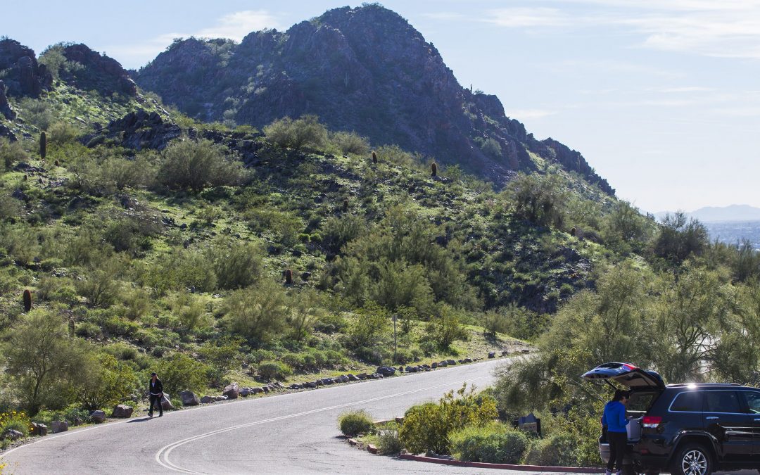 Piestewa Peak construction limits parking at trailhead in Phoenix