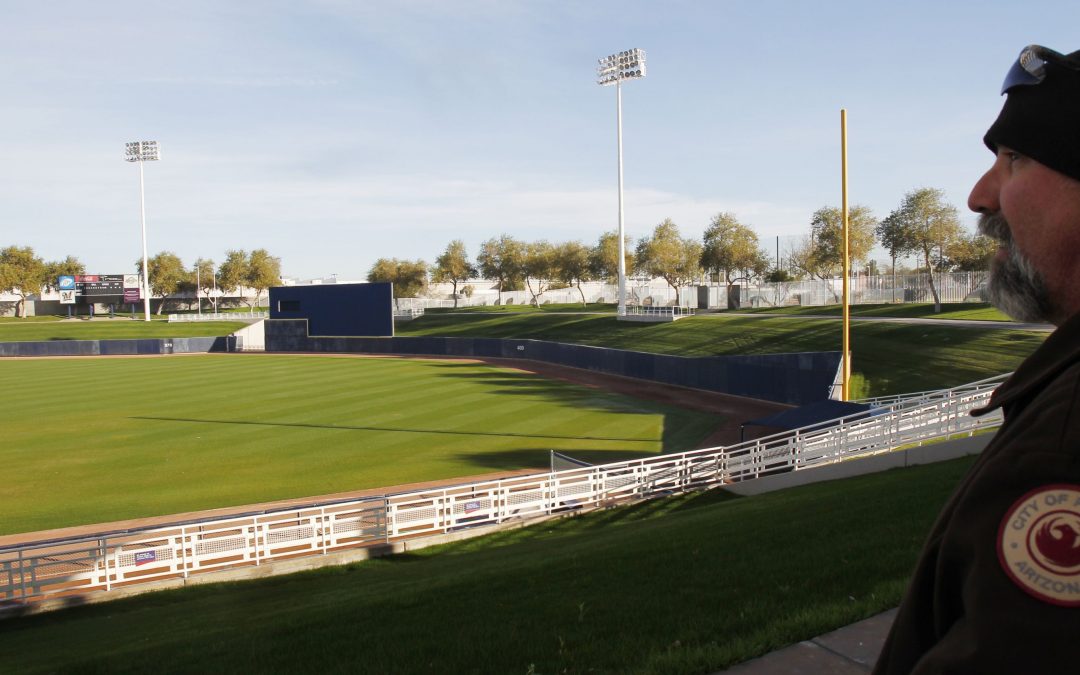 Phoenix approves deal to keep Brewers in Maryvale for spring training