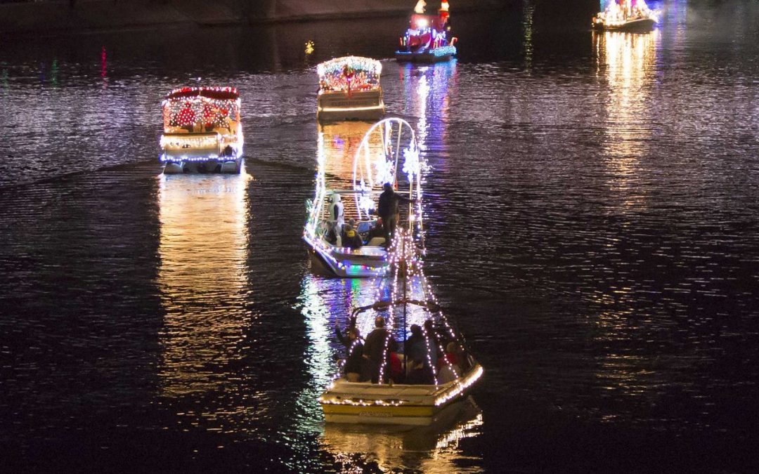 Tempe Fantasy of Lights boat parade 2017