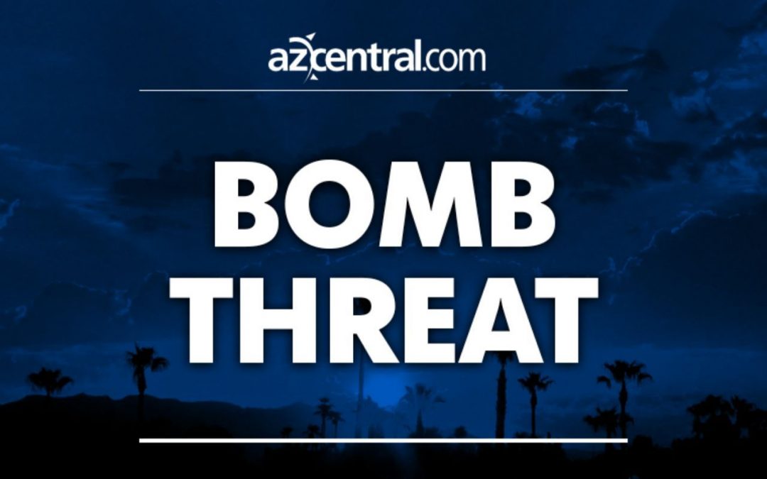 Possible explosive device found at Service King in Scottsdale
