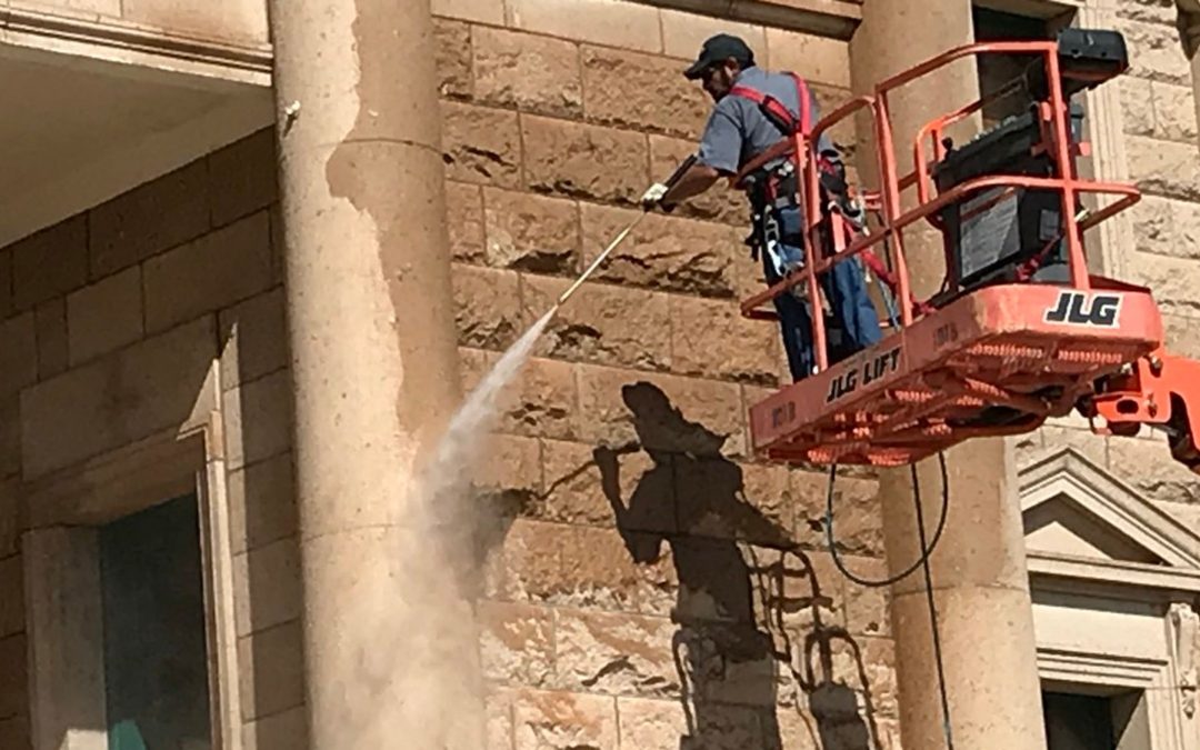 Arizona Capitol gets polishing before service