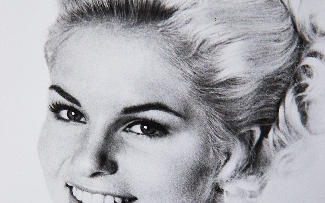 Miss America winner, Judi Ford talks wearing heels with a bathing suit