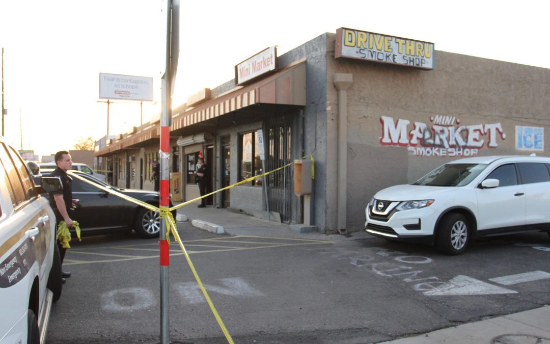 Man fatally shot at west Phoenix business