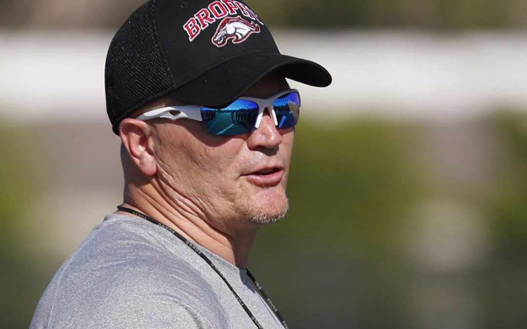 Brophy Prep coach Jon Kitna will join Mike Martz on AAF San Diego team