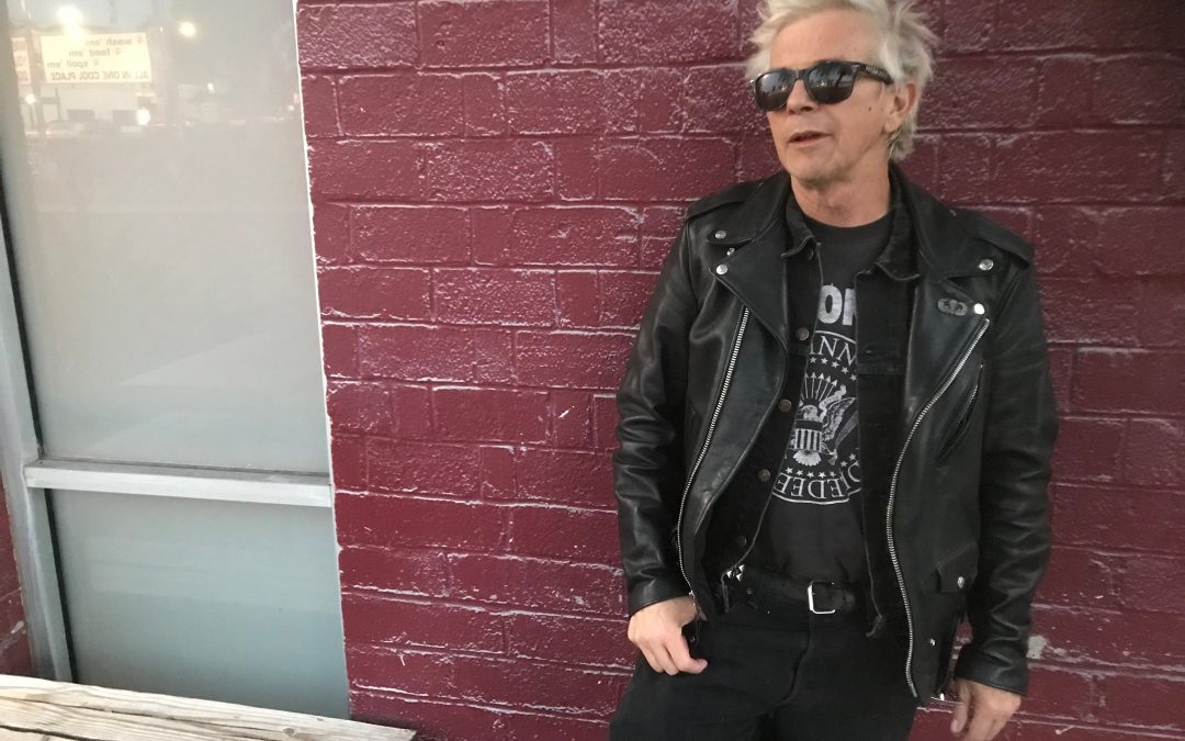 Phoenix punk rocker Steve Davis has terminal cancer and a two-month concert tour