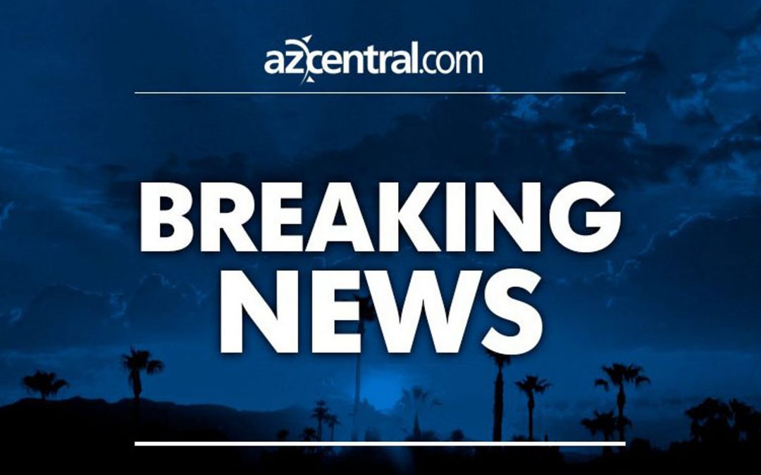 Crash causes power outage in west Phoenix; power to be restored at about 10:30 p.m.