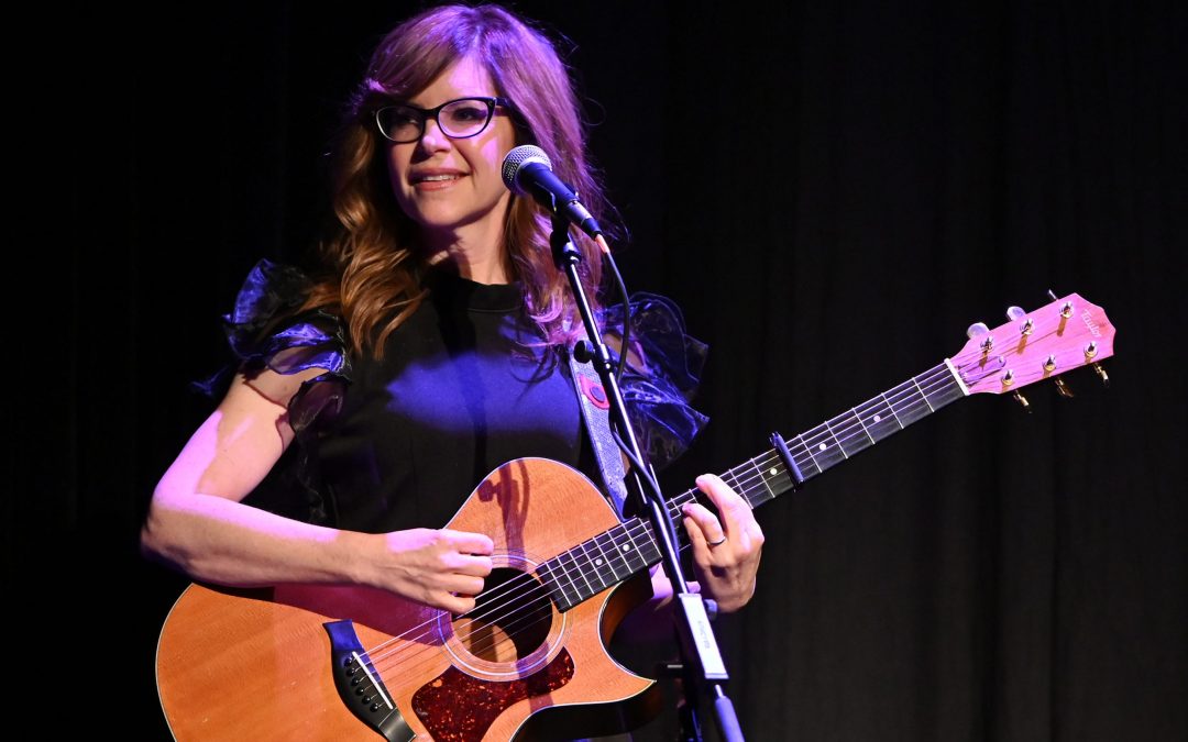 Lisa Loeb, Dan + Shay, Mott the Hoople