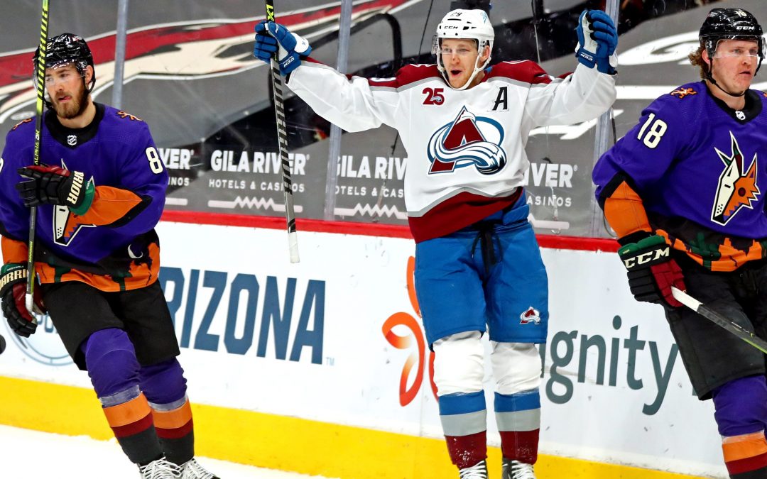 Avalanche score four in third period, crush Coyotes in homestand finale