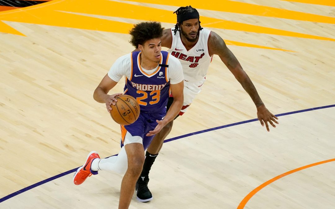 Bench carries Phoenix Suns to 20-point win over Miami Heat