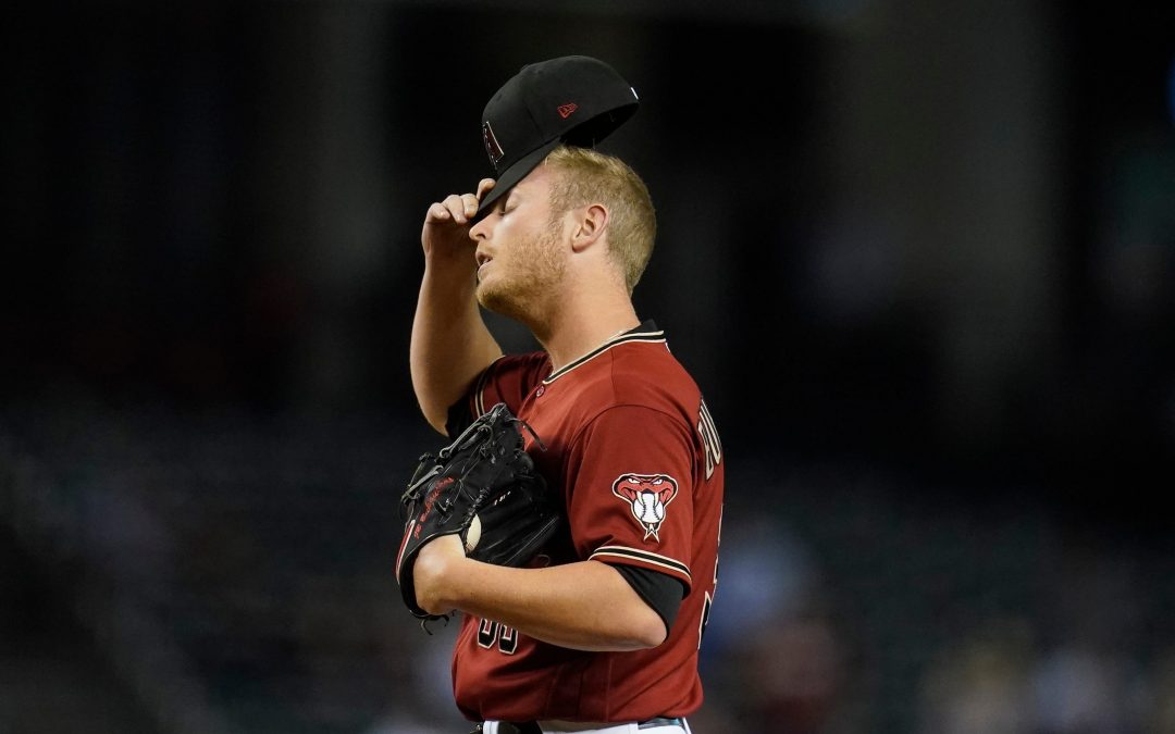 D-Backs relievers seeking medical opinions, weighing options after injuries
