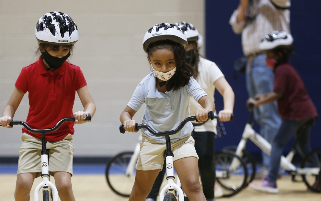 2 Tempe elementary schools teach students how to ride a bicycle