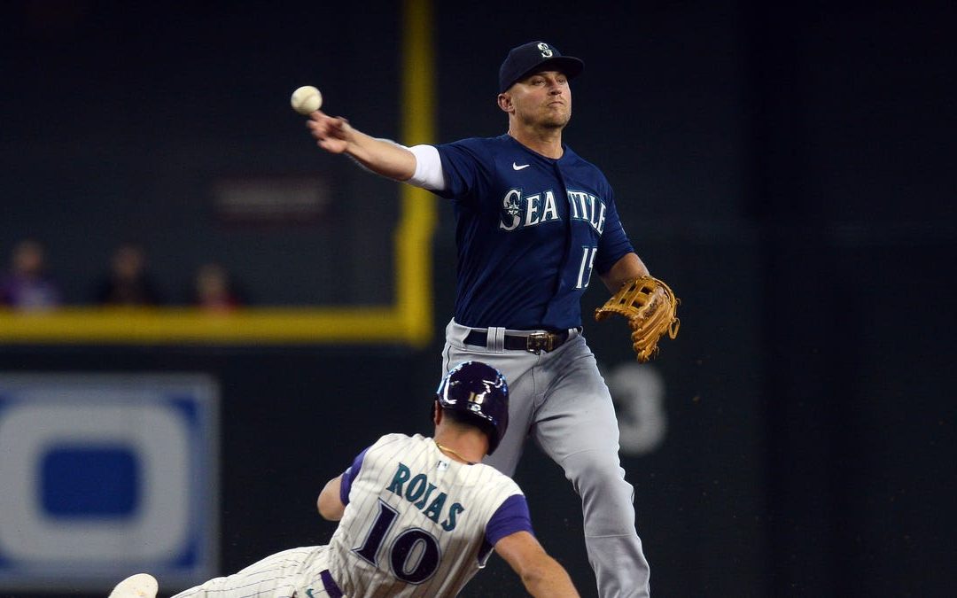 Extra innings, another loss as Diamondbacks swept by Mariners