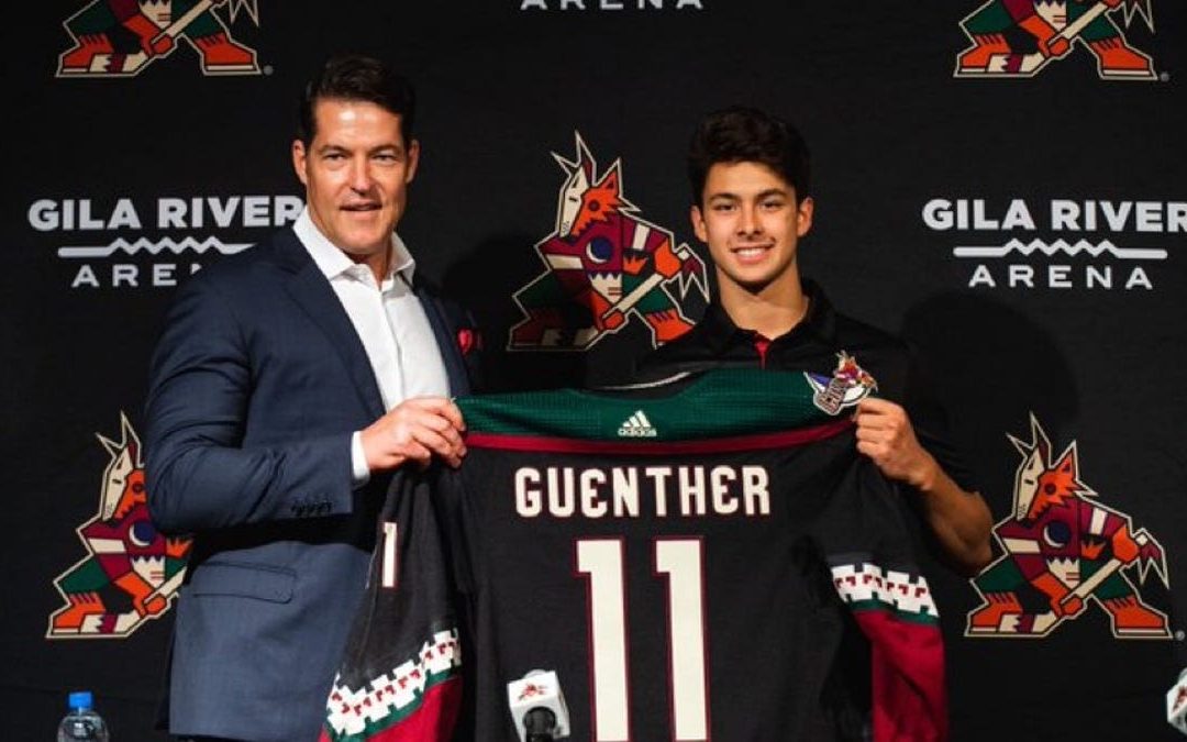 Coyotes’ top pick Dylan Guenther learning from and living with Shane Doan and family this month